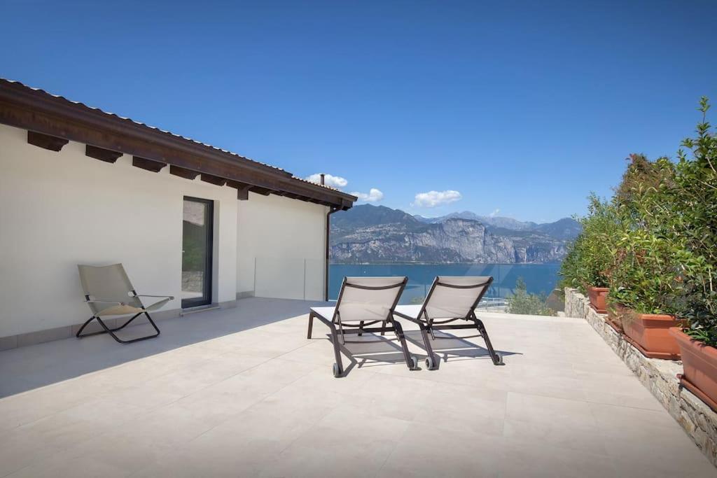 Villa Divina - Apt Divina Con Piscina E Vista Lago Castelletto Di Brenzone Esterno foto